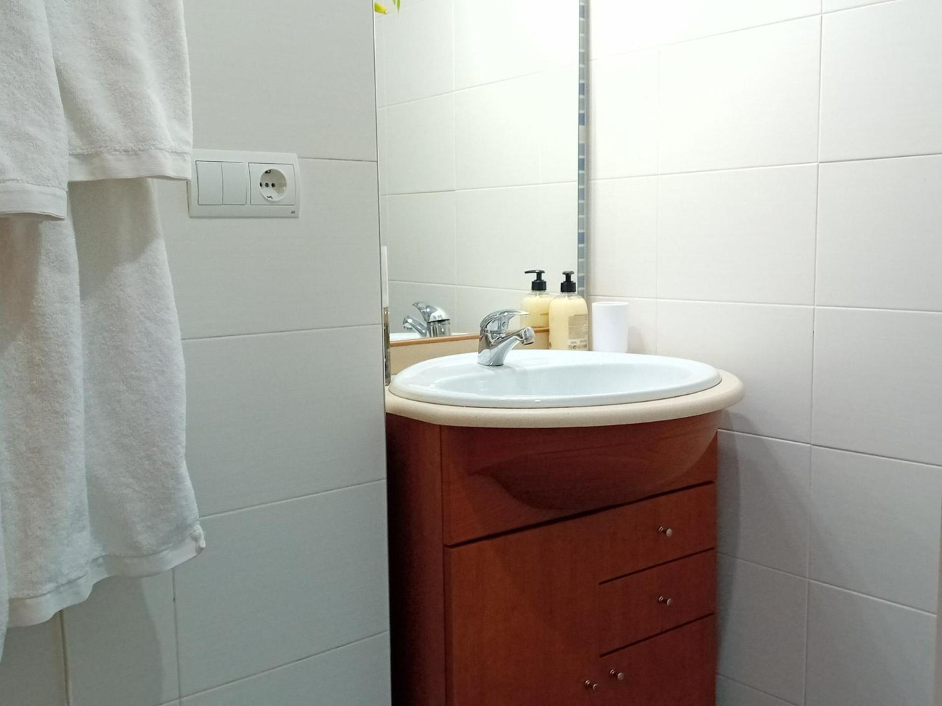 El Estudio De Mariposas,sofa Cama , Cocina Y Bano Apartment Partida de La Canada
