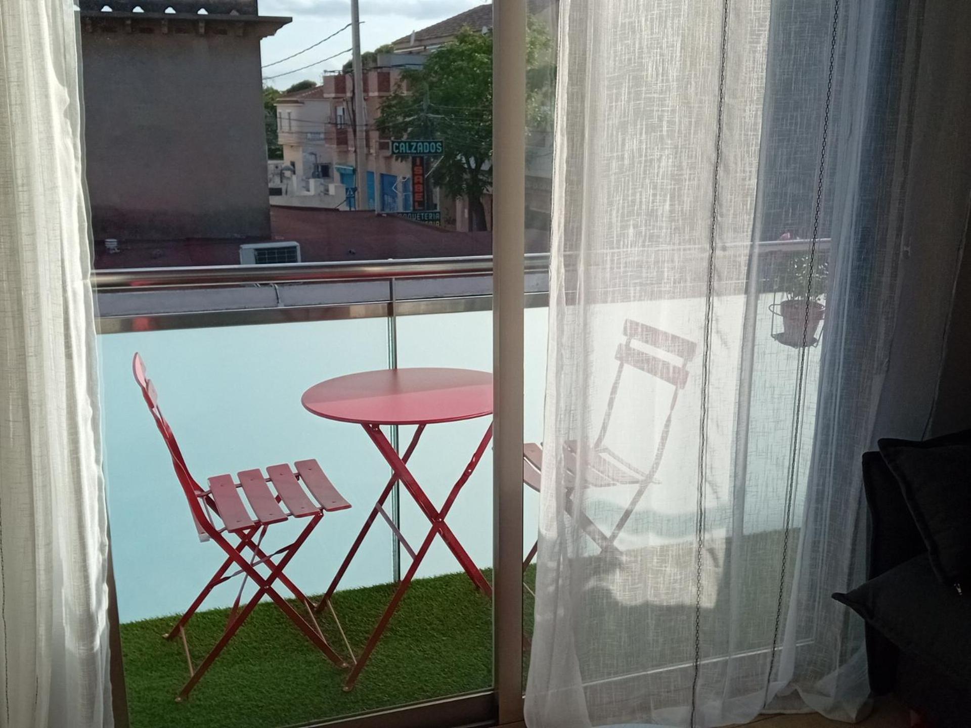 El Estudio De Mariposas,sofa Cama , Cocina Y Bano *